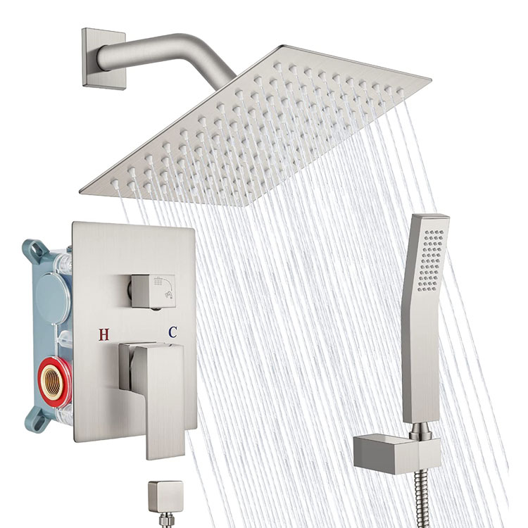 Rainfall Shower Head ပါသော ရေချိုးစနစ်